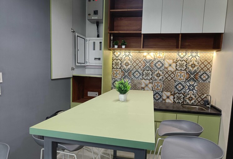 Team Area, wakadewadi Commercial Office Space 3400 Sq.Ft. In Wakadewadi Pune 9087509