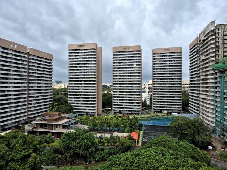 Exterior View, varsha-solitaire 3 Bedroom 2400 Sq.Mt. Apartment In Hadapsar Pune 9087487