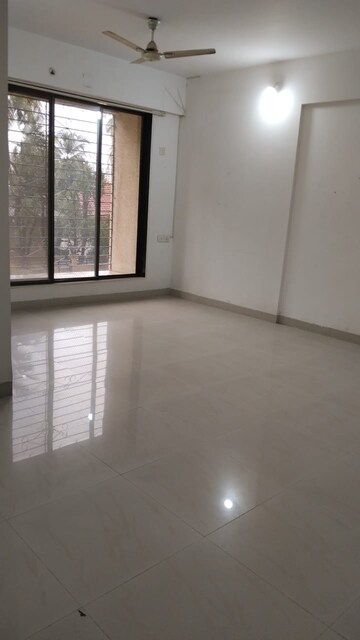 Living Room in 3 BHK Apartment at Safal Nav Parmanu CHS, Chembur – for Rent