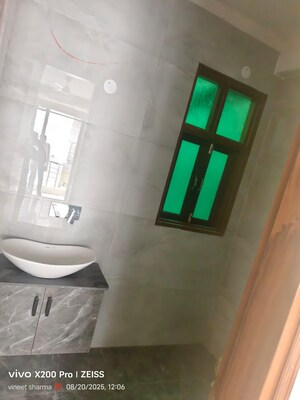 Bathroom in 3 BHK Builder Floor at Maidan Garhi – for Sale