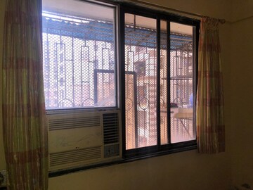 Room in 1 BHK Apartment at Saki Heritage, Andheri East – for Rent