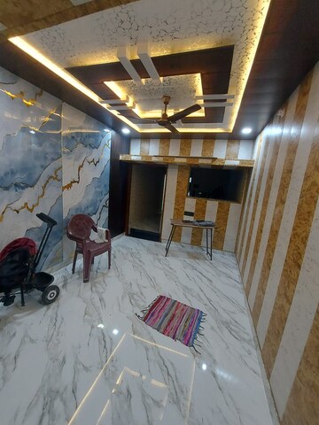 Team Area in 2 BHK Independent House at Nishatganj Talkatora – for Rent