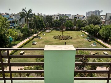 2 BHK Independent House – Garden View at Gomti Nagar - for Rent