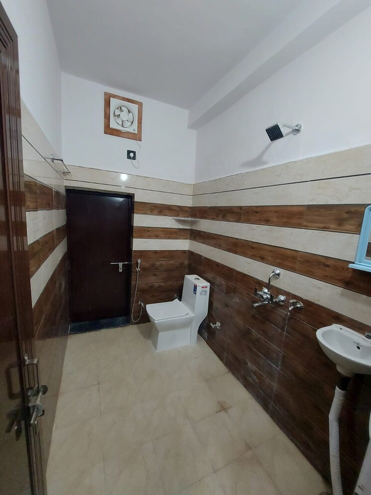 Kitchen, gomti nagar 2 Bedroom 1250 Sq.Ft. Independent House In Gomti Nagar Lucknow 9087798