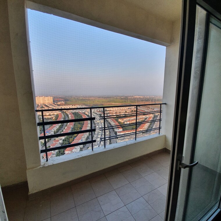 Balcony, paramount-golf-forest-studio-apartments-phase-2- Studio 435 Sq.Ft. Apartment In Zeta I Greater Noida Greater Noida 9087814