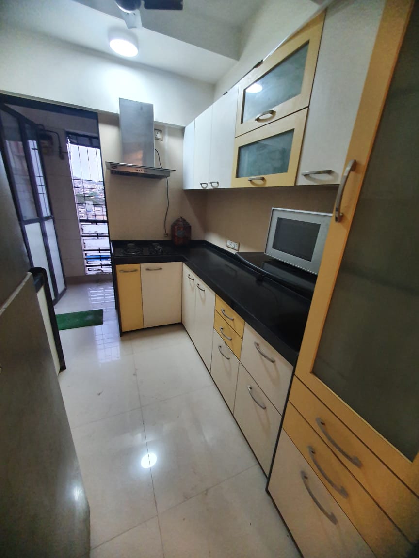 2 BHK + Study Room 1050 Sq.Ft. Apartment in Hubtown Akruti Orchid Park