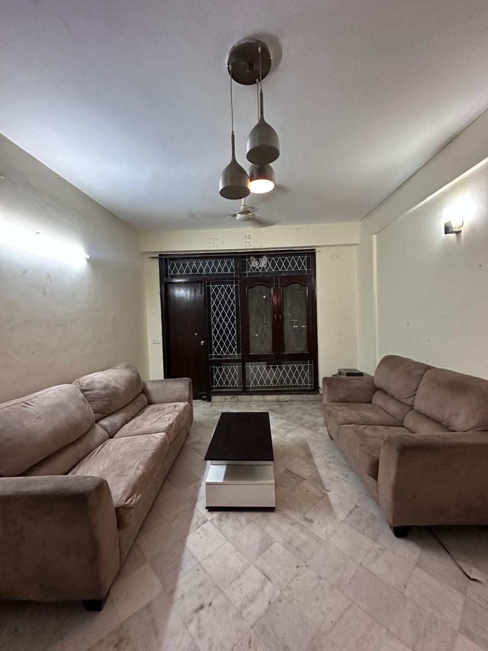 2 BHK + Study Room Apartment For Rent in Ansal Sushant Apartments