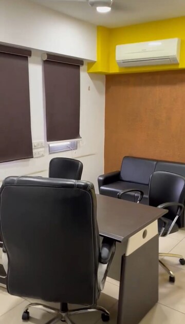  Office Space For Rent in Ashram Road
