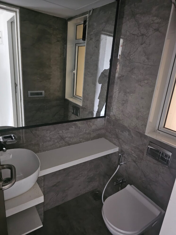 Bathroom, nahar-amaryllis-towers-and-plaza 1 Bedroom 387 Sq.Ft. Apartment In Chandivali Mumbai 9087858