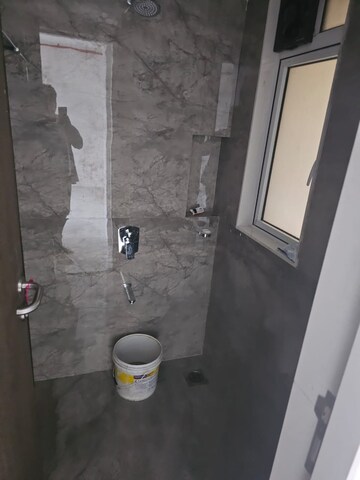 Bathroom in 1 BHK Apartment at Nahar Amaryllis Towers and Plaza, Chandivali – for Rent