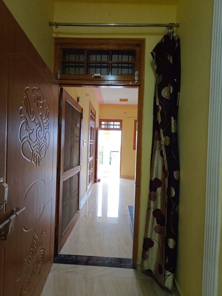 undefined, gomti nagar 3 Bedroom 1500 Sq.Ft. Independent House In Gomti Nagar Lucknow 9087868