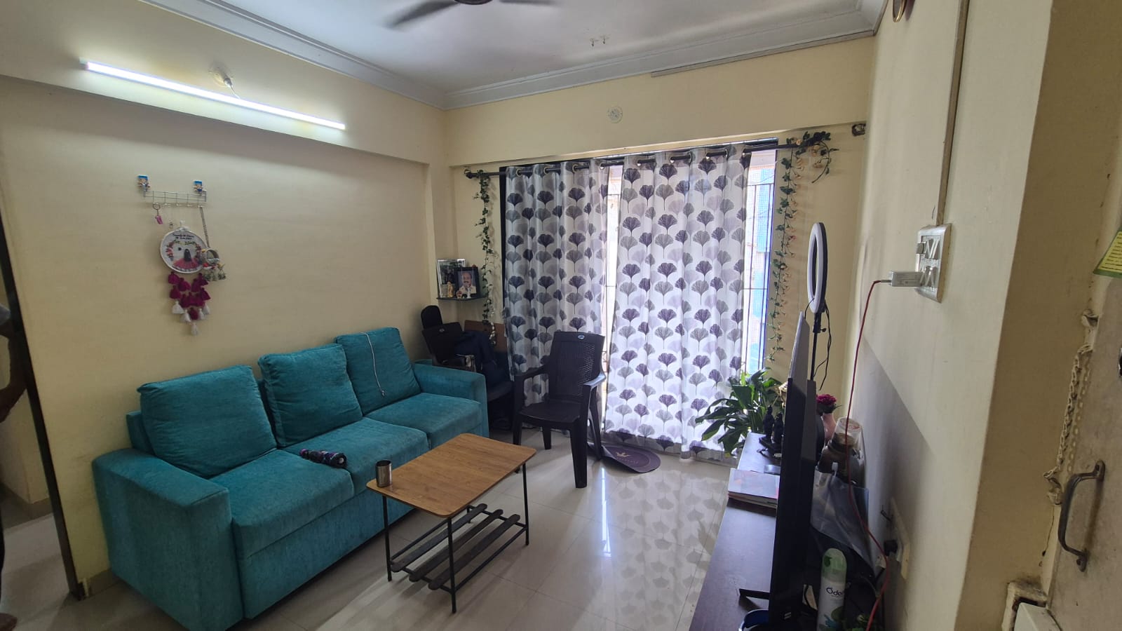 1 BHK Apartment For Rent in Tilak Nagar Building