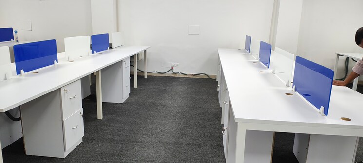 Team Area, sector 4 Commercial Office Space 3000 Sq.Ft. In Sector 4 Noida 9087894