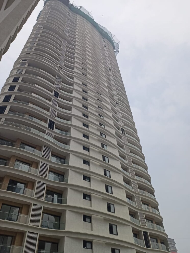 Exterior View, sunteck-city-avenue-1 3 Bedroom 1088 Sq.Ft. Apartment In Goregaon West Mumbai 9087888