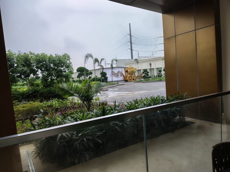 Balcony, sector 128 4 Bedroom 3550 Sq.Ft. Apartment In Sector 128 Noida 9088094