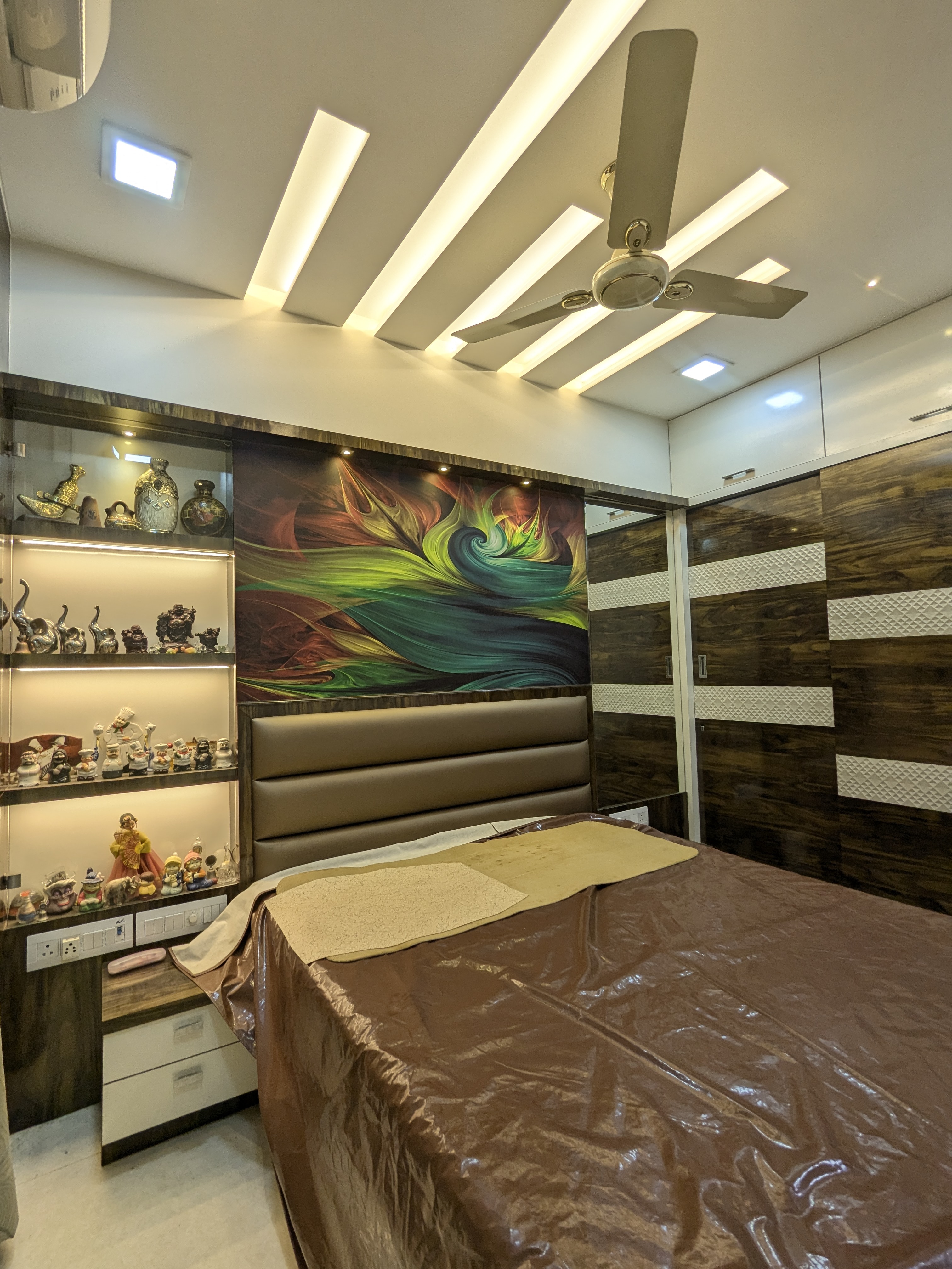 3 BHK Apartment For Sale in Gurukrupa Marina Enclave