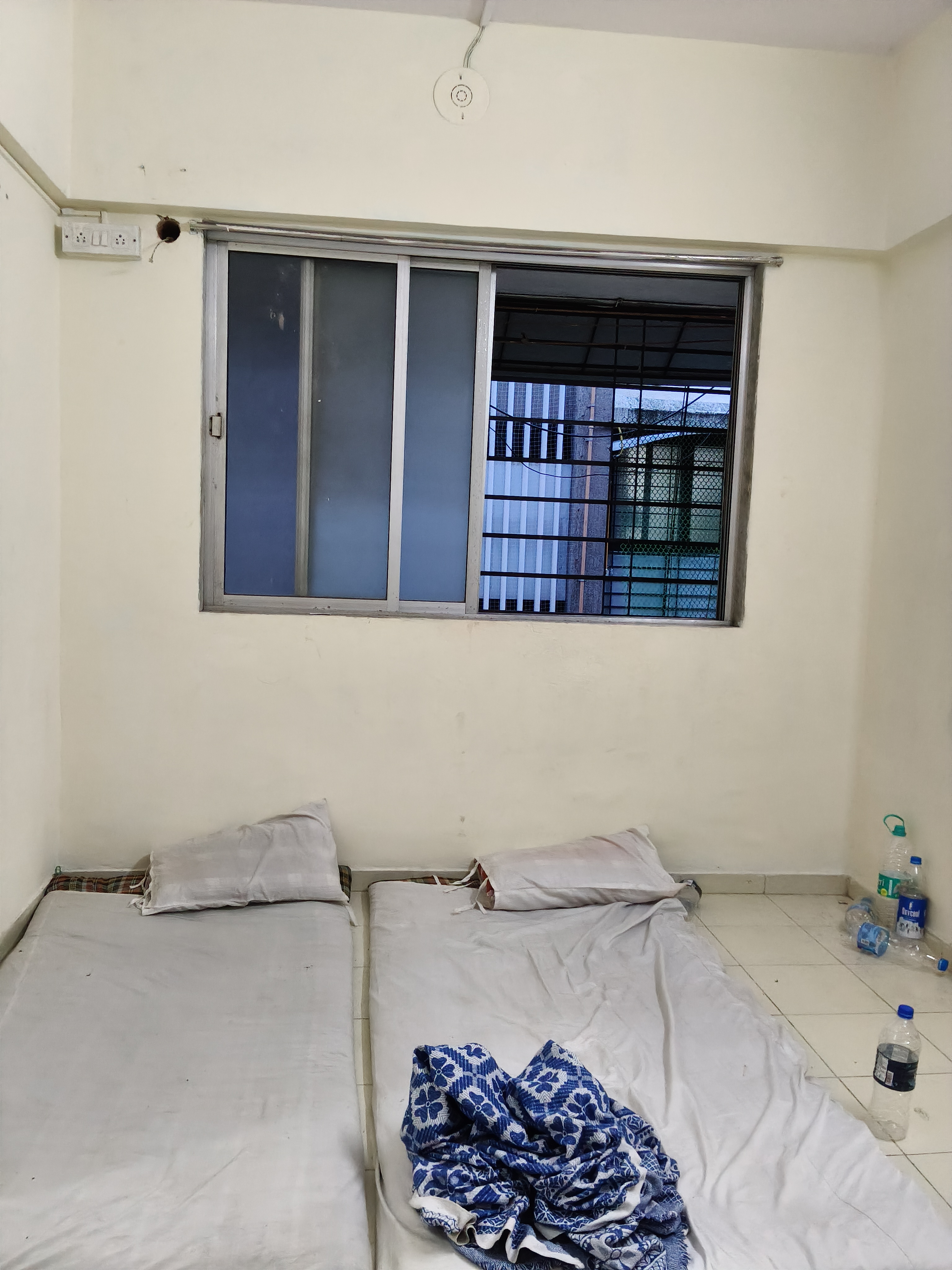 1 Rk  225 Sq.Ft. Apartment in Krishna Galaxy Santacruz