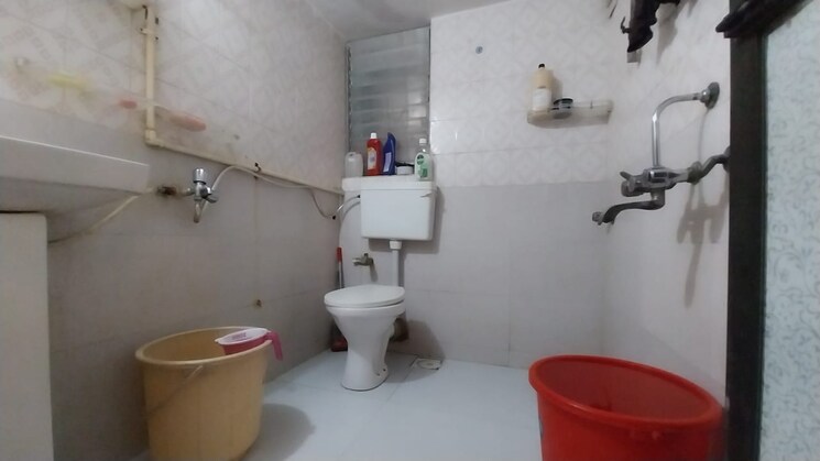 Bathroom, marigold-4 2 Bedroom 850 Sq.Ft. Apartment In Mira Road Thane 9088025