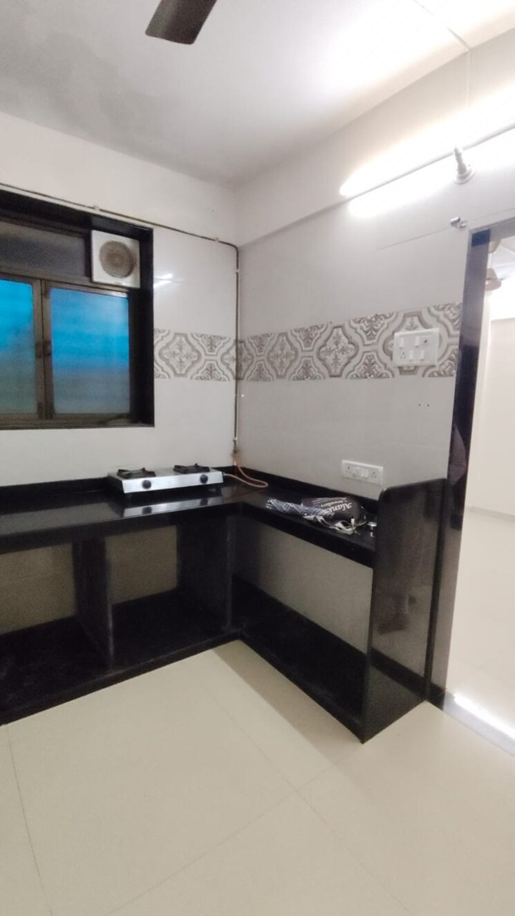 Kitchen, samata nagar 1 Bedroom 450 Sq.Ft. Apartment In Samata Nagar Thane 9088036