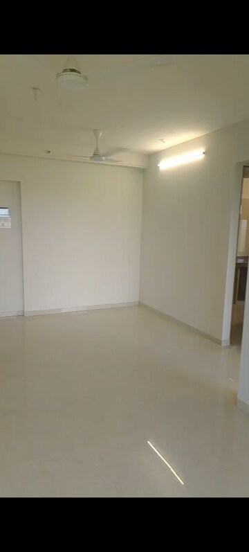 Room in 1 BHK Apartment at Adityaraj One, Vikhroli East – for Rent