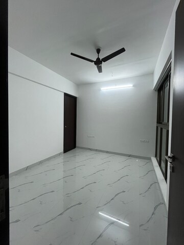 Bathroom in 2 BHK Apartment at Raymond Ten X Habitat, Pokhran Road No Two – for Rent