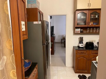 Furnished Amenities in 1 BHK Apartment at Mohini Mansion, Mahim – for Sale