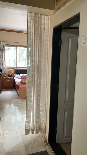 Room in 3 BHK Apartment at Gurunam Holy Palace, Andheri East – for Rent