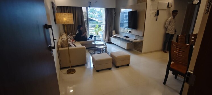 Living Room, courtyard-by-narang-realty-and-the-wadhwa-group 2 Bedroom 950 Sq.Ft. Apartment In Pokhran Road No Two Thane 9088124