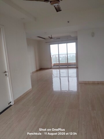 4 BHK Apartment For Rent in Sector 20