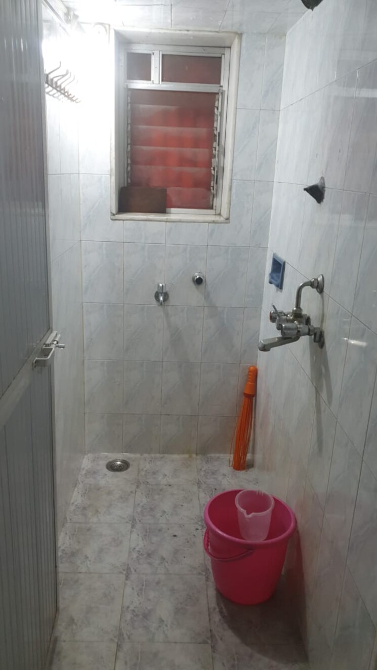Bathroom, kshitij-apartment-chembur 1 RK 350 Sq.Ft. Apartment In Chembur Mumbai 9088148