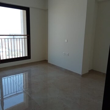 Room in 2.5 BHK Apartment at MICL Aaradhya Highpark Project 2 Of Phase 1, Penkarpada – for Rent