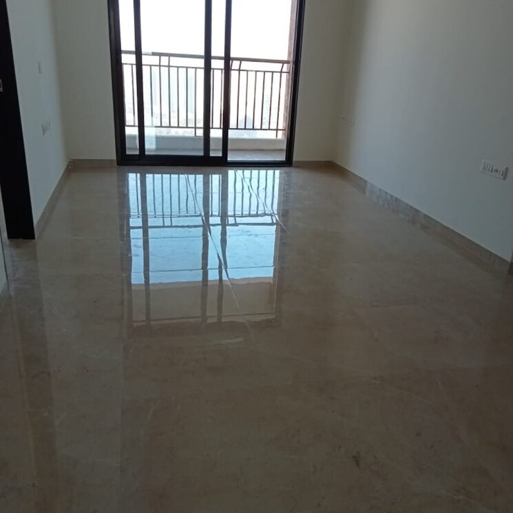 Room, micl-aaradhya-highpark-project-2-of-phase-1 2.5 Bedroom 900 Sq.Ft. Apartment In Penkarpada Thane 9088159