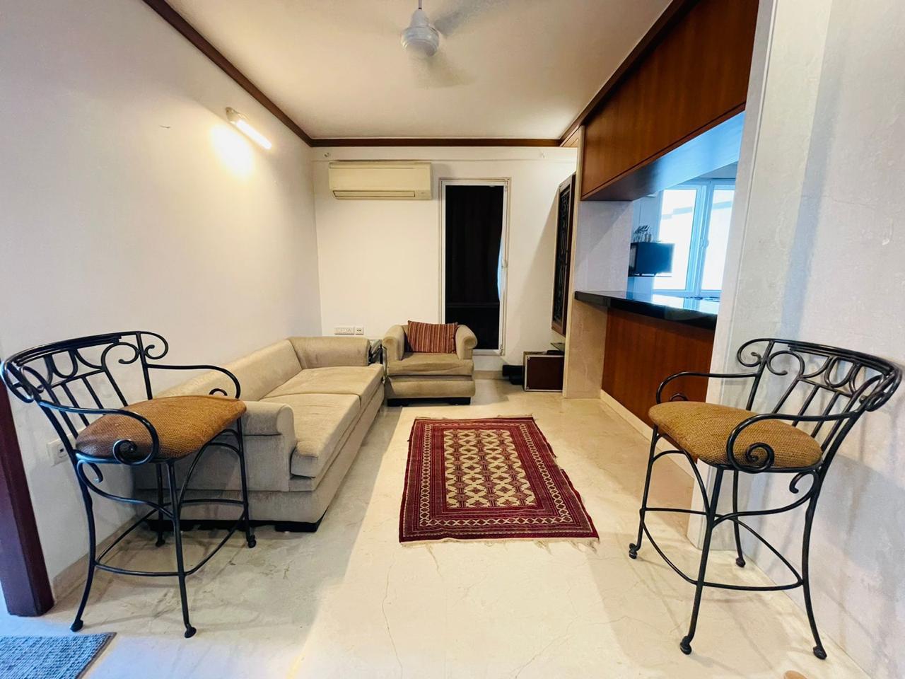 2 BHK Apartment For Rent in Madhuban CHS Khar West