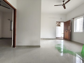 Room in 2 BHK Apartment at Vignana Nagar – for Rent