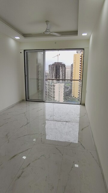Room in 2 BHK Apartment at Amar Vinay Heritage, Mira Road – for Rent