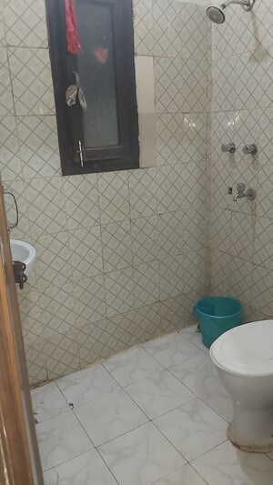 2.5 BHK Builder Floor For Sale in Mayur Vihar