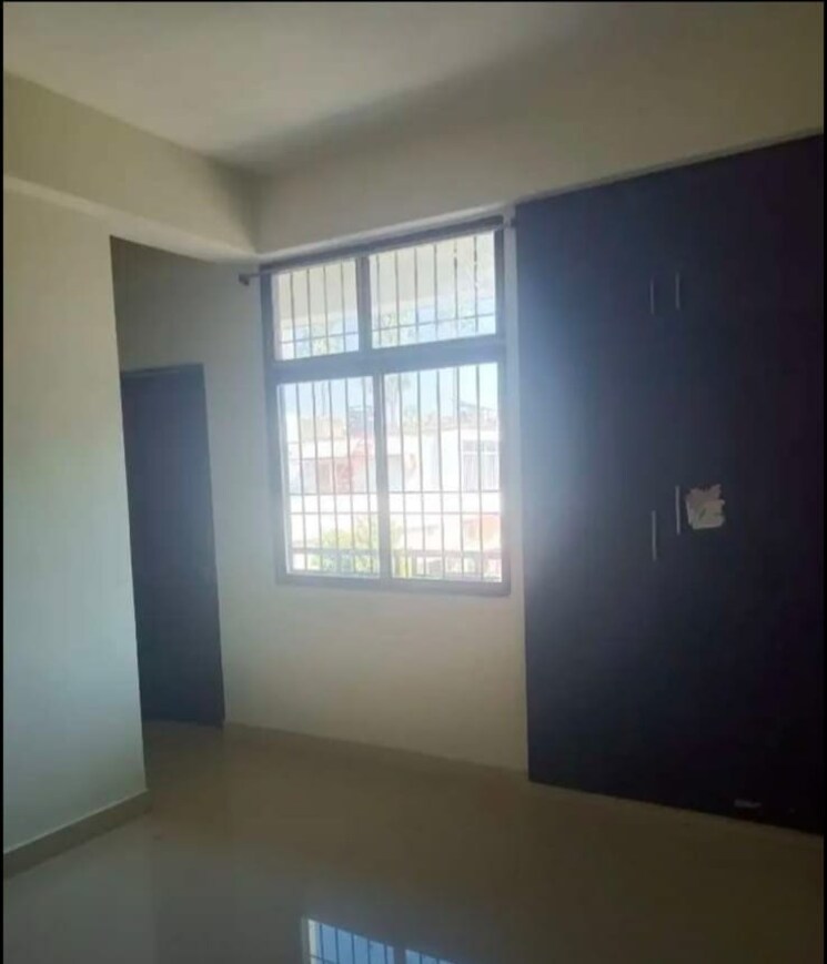 Room, kumhrar 3 Bedroom 1355 Sq.Ft. Apartment In Kumhrar Patna 9088240