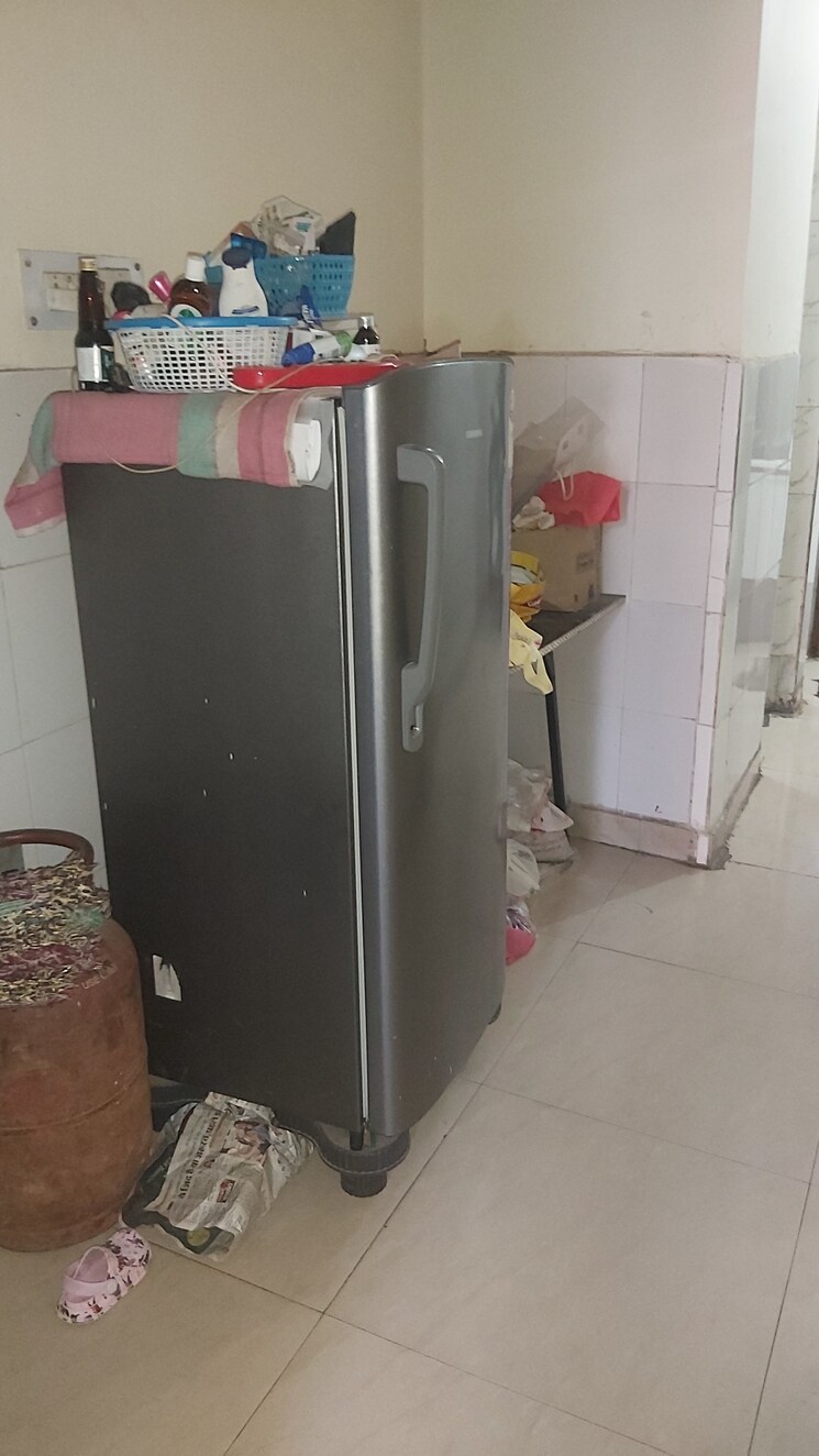 Kitchen, mayur vihar 2.5 Bedroom 520 Sq.Ft. Builder Floor In Mayur Vihar Delhi 9088241