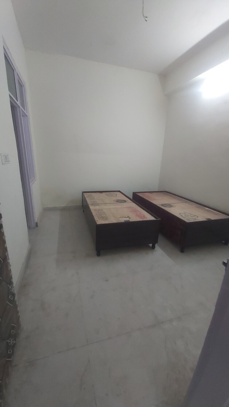 undefined, mayur vihar 2.5 Bedroom 450 Sq.Ft. Builder Floor In Mayur Vihar Delhi 9088256