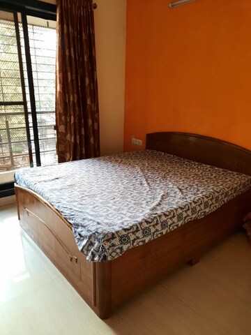 Bedroom in 2 BHK Apartment at Sunshine Tower Koper khairane, Kopar Khairane – for Rent