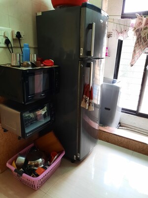 Living Room in 2 BHK Apartment at Sunshine Tower Koper khairane, Kopar Khairane – for Sale