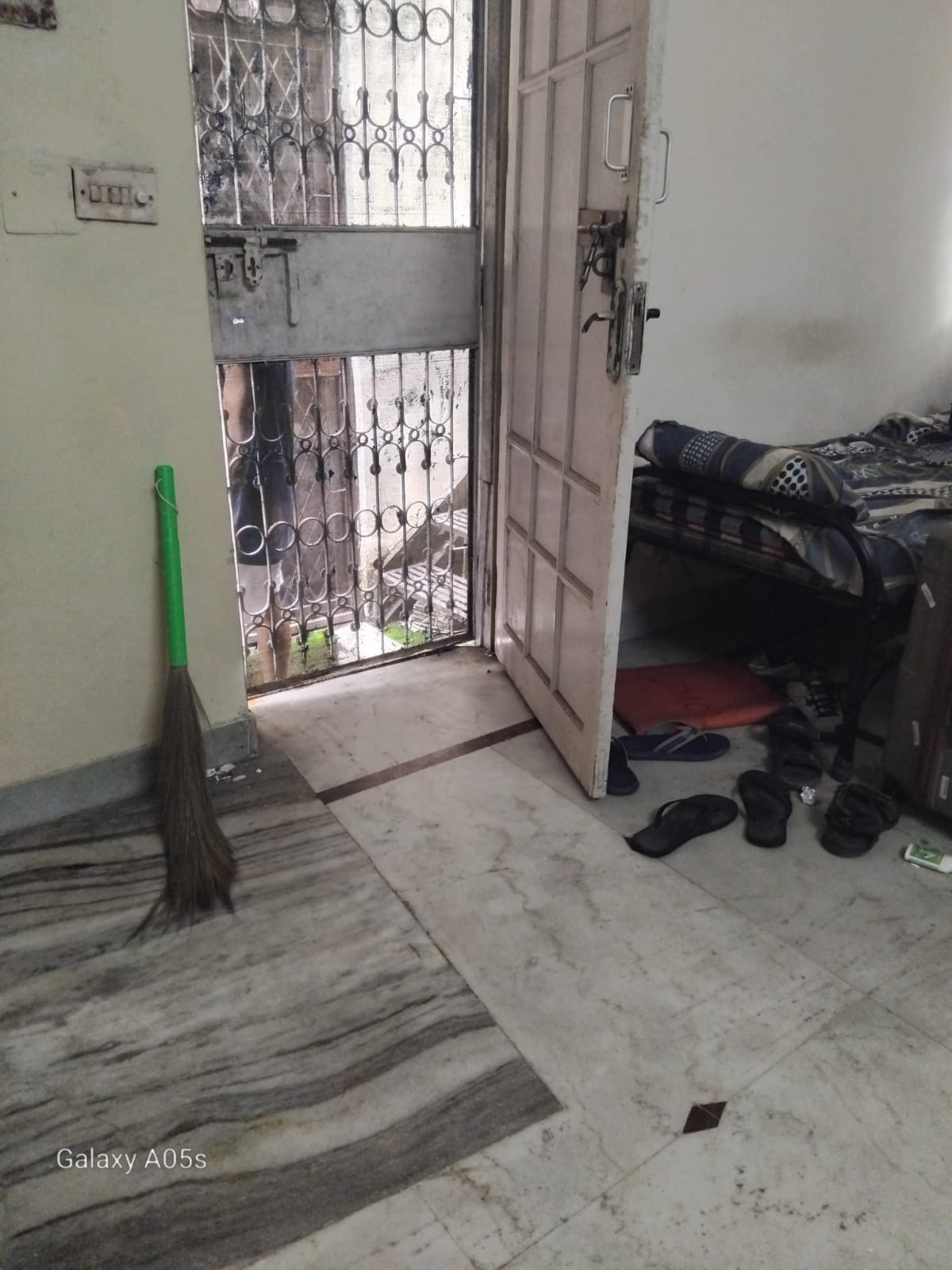1.5 BHK + Study Room Apartment For Rent in Aurobindo Apartments 