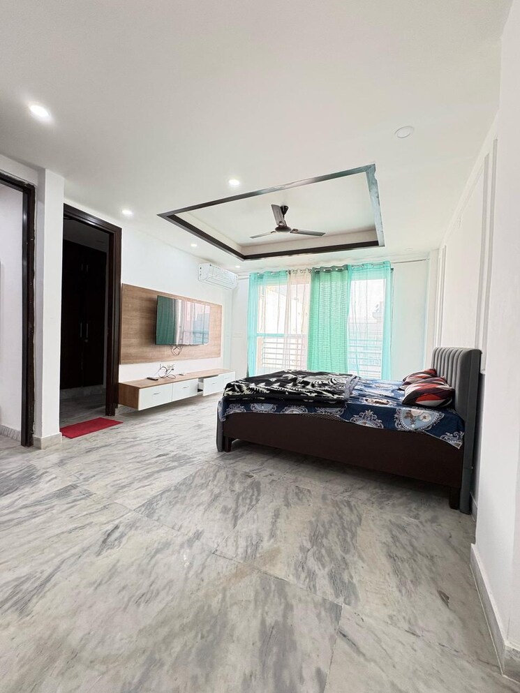 Bedroom, sector 57 4 Bedroom 420 Sq.Yd. Builder Floor In Sector 57 Gurgaon 9088303