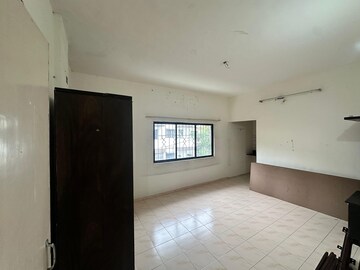 Room in 2 BHK Apartment at Samarth Srushti, Wireless Colony – for Rent