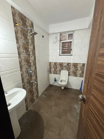 Bathroom in 3 BHK Apartment at Bhoomi Allium, Pimple Saudagar – for Rent