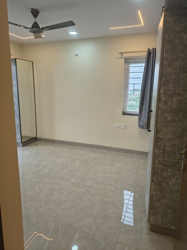 Room, hallmark-skyrena 3 Bedroom 1935 Sq.Ft. Apartment In Narsingi Hyderabad 9088367