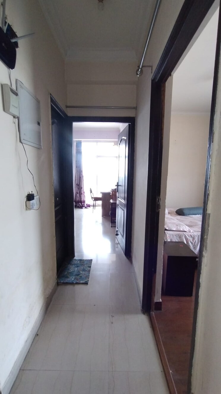 undefined, saviour-greenisle 3 Bedroom 1800 Sq.Ft. Apartment In Sain Vihar Ghaziabad 9088398