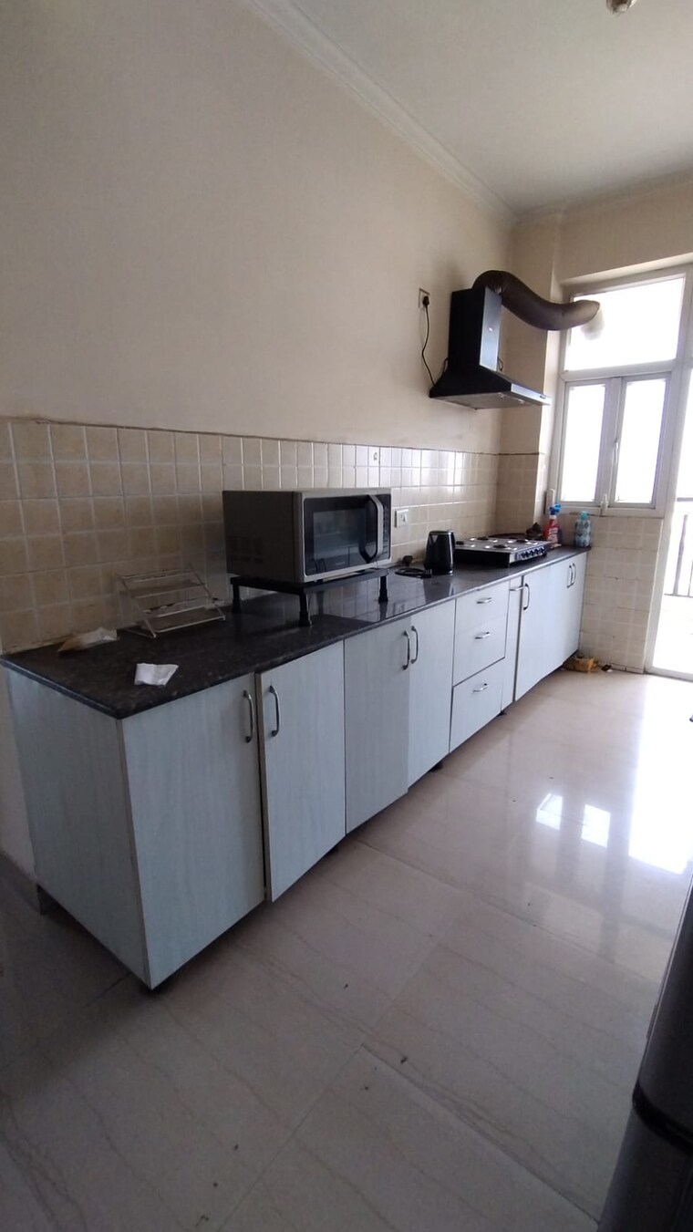 Kitchen, saviour-greenisle 3 Bedroom 1800 Sq.Ft. Apartment In Sain Vihar Ghaziabad 9088398