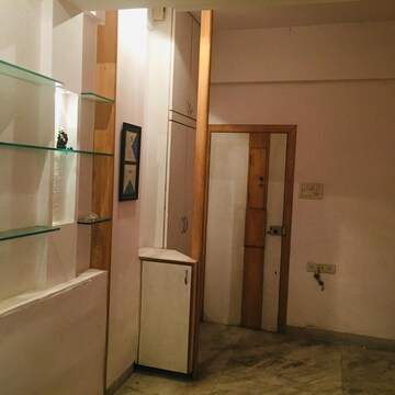 Bathroom in 1 BHK Apartment at Neelganga Apartment, Lower Parel – for Rent