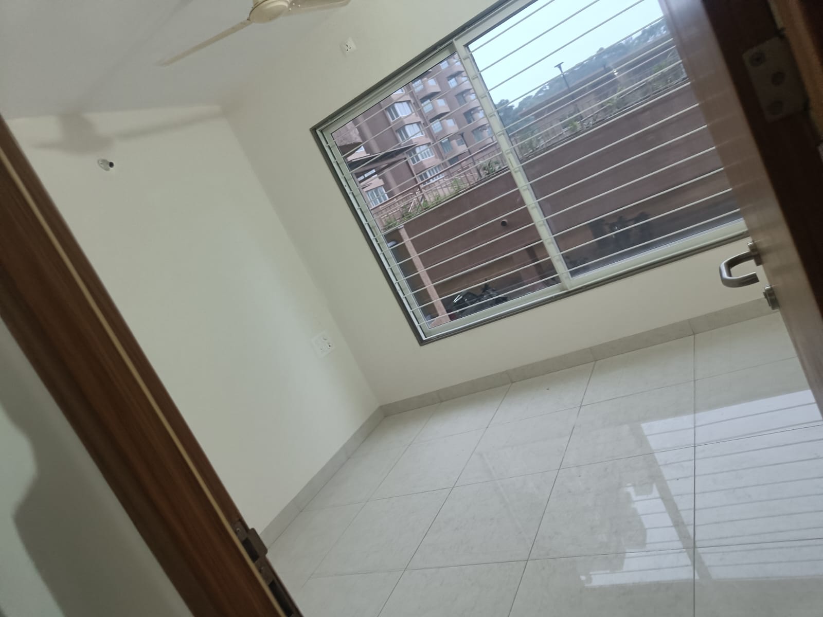 2 BHK + Study Room Apartment For Rent in Nanded City Sur